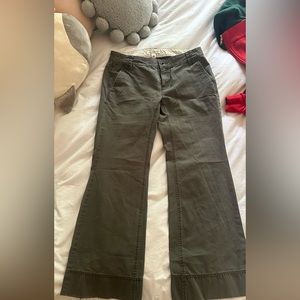 Dark green low waisted cargo pants